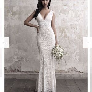 Wedding gown